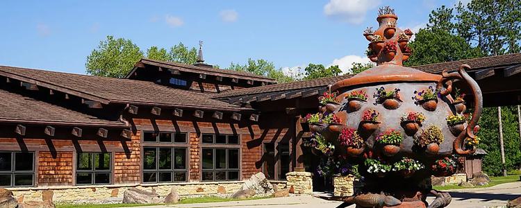 7 Most Eccentric Towns in Wisconsin